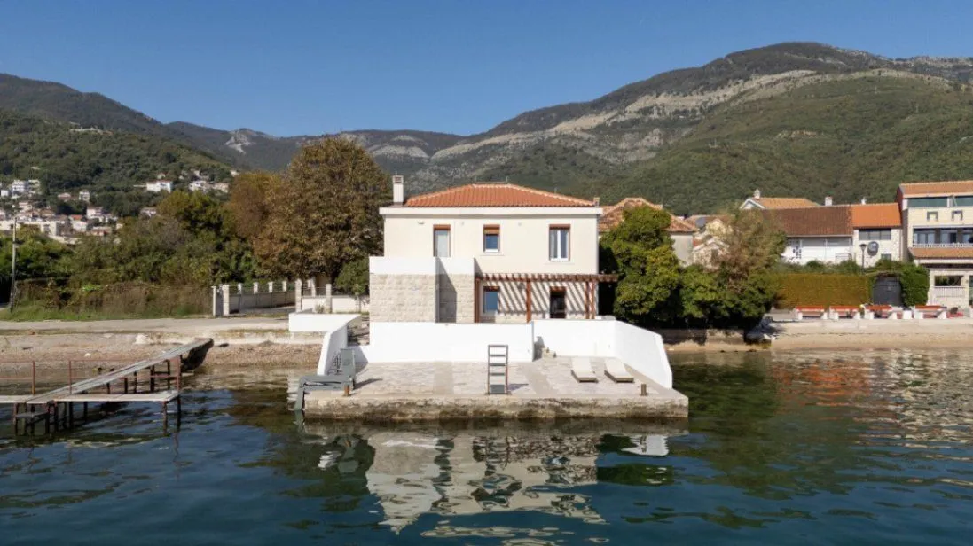Sale, house, 110m², Bijela, Herceg Novi