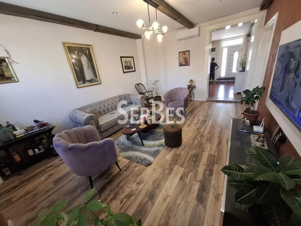 Prodaja, kuća, 224m², Sremski Karlovci, Novi Sad
