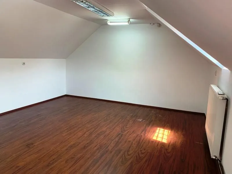 Sale, office space, 80m², Staro groblje, Niš