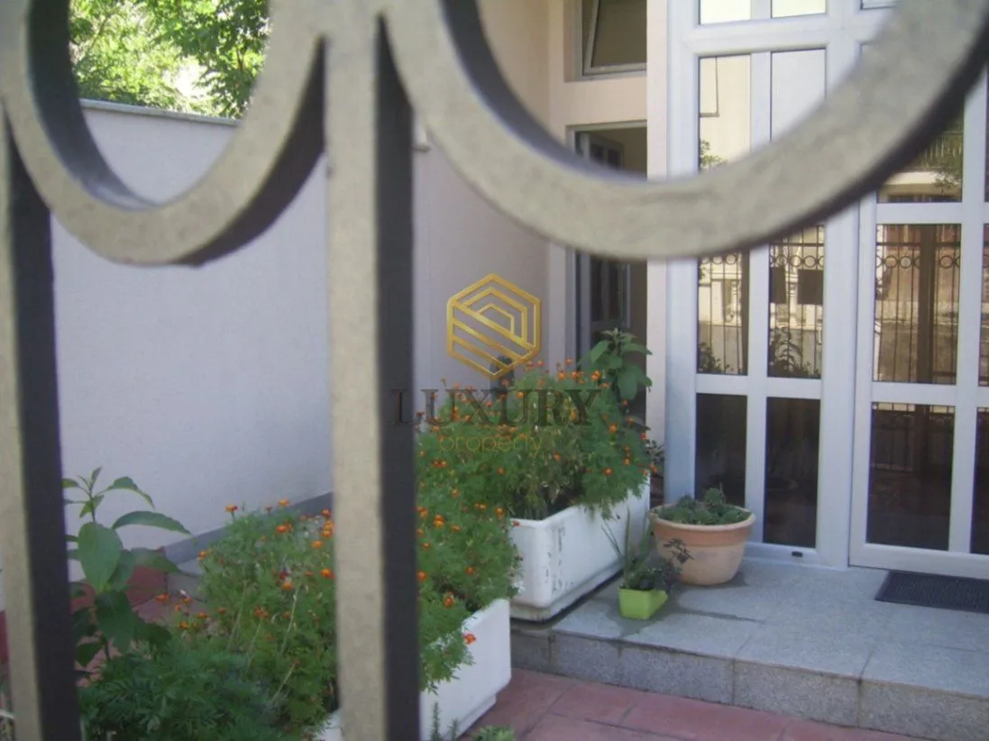 Rent, three bedroom apartment, 125m², Gorica C, Podgorica