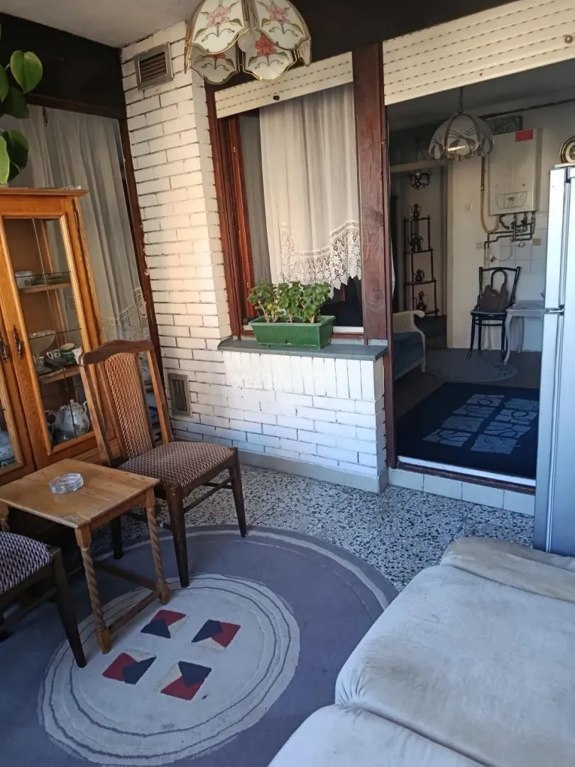 Izdavanje, jednosoban stan, 52m², Karaburma, Palilula Sve Podlokacije