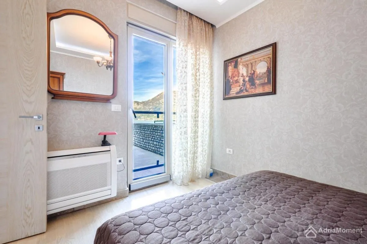 Prodaja, dvosoban stan, 68m², Kostanjica, Kotor