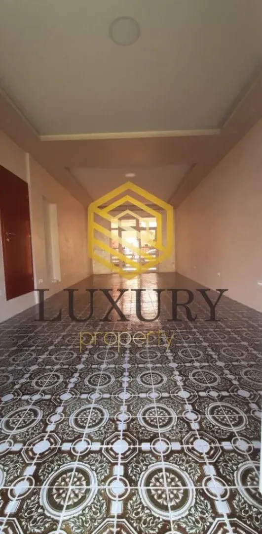 Rent, office space, 100m², Stari Aerodrom, Podgorica