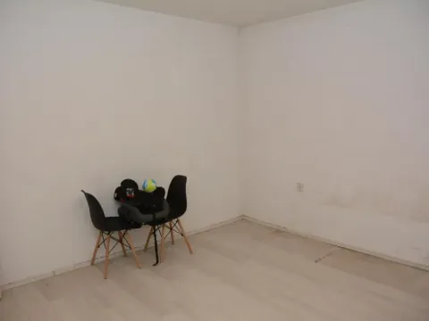 Prodaja, trosoban stan, 76m², Čukarica, Beograd - image 3