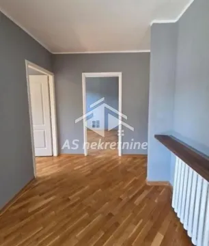 Izdavanje, trosoban stan, 73m², Novi Beograd Blok 22, Novi Beograd Sve Podlokacije - image 18