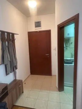 Prodaja, garsonjera, 39m², Centar, Bar - image 4