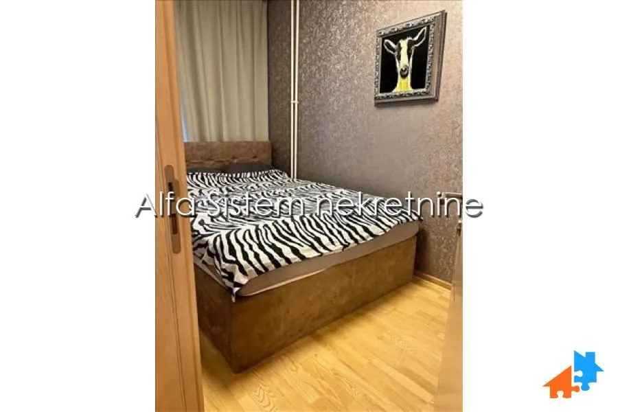 Rent, two bedroom apartment, 61m², Stari Grad, Beograd