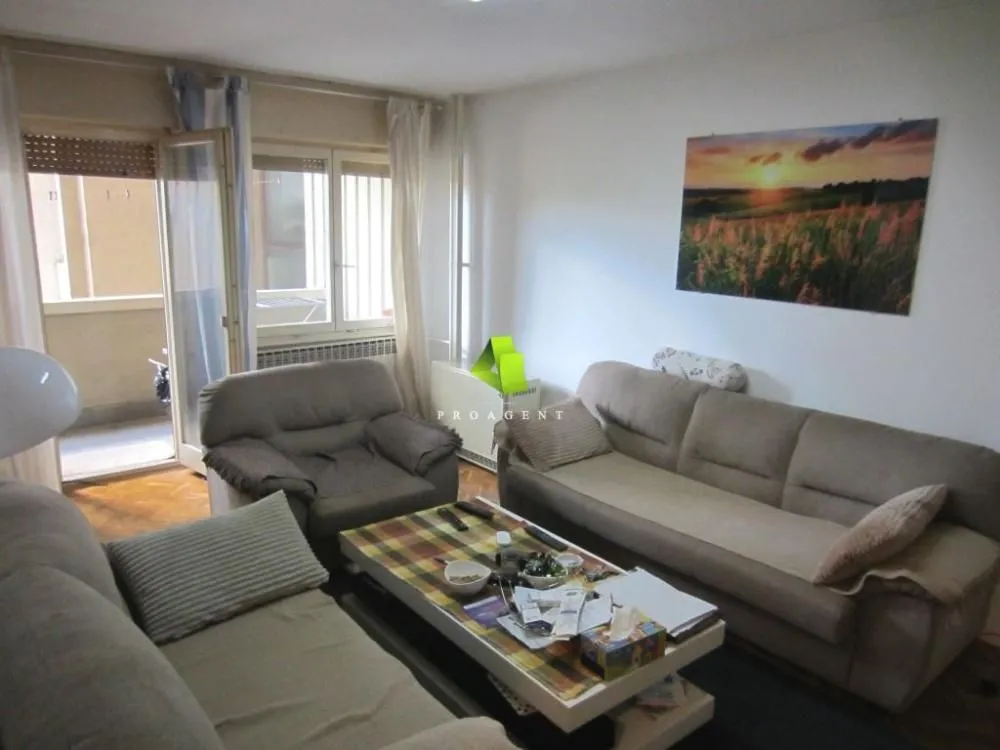 Prodaja, četvorosoban stan, 102m², Medijana, Niš