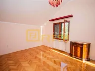 Rent, house, 450m², Zabjelo, Podgorica - image 12