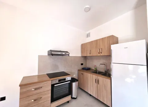 Rent, two bedroom apartment, 76m², Gorica C, Podgorica - image 5