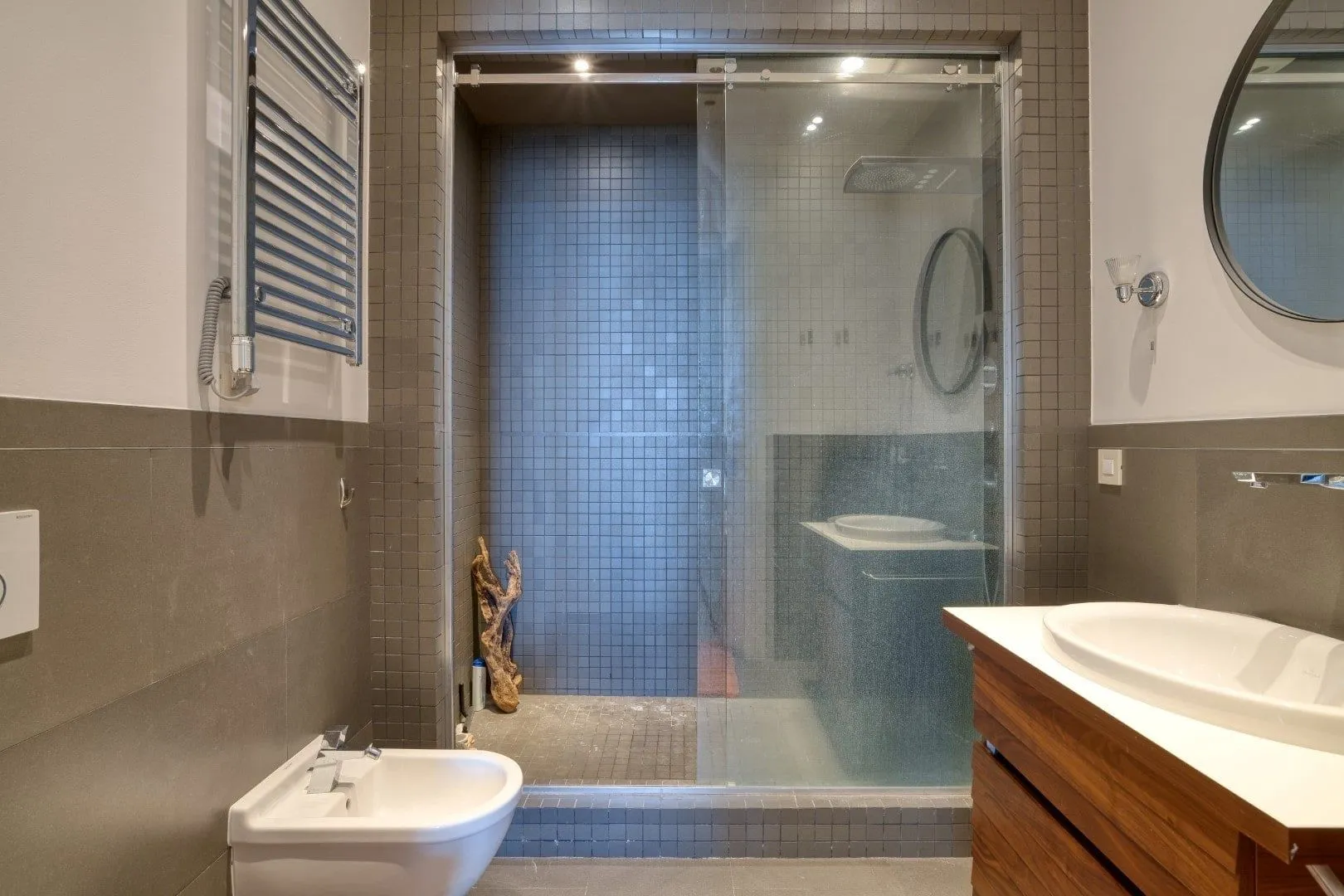 Sale, two bedroom apartment, 131m², Rijeka Reževići, Budva