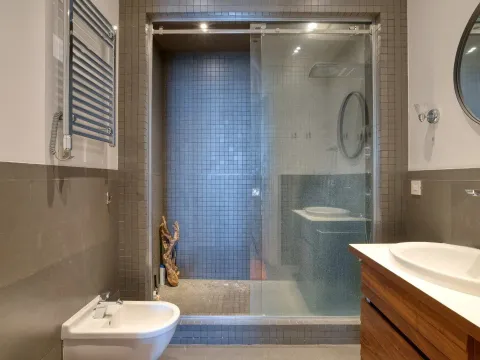 Sale, two bedroom apartment, 131m², Rijeka Reževići, Budva - image 17