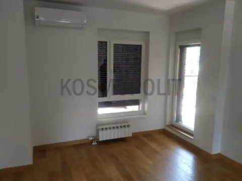 Prodaja, trosoban stan, 84m², Tošin bunar, Novi Beograd Sve Podlokacije - image 2