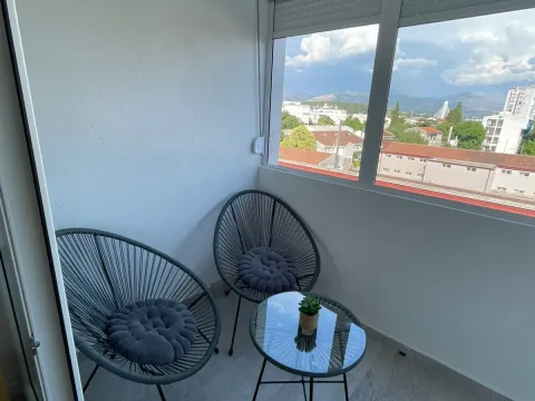 Izdavanje, jednosoban stan, 50m², Preko Morače, Podgorica - image 8