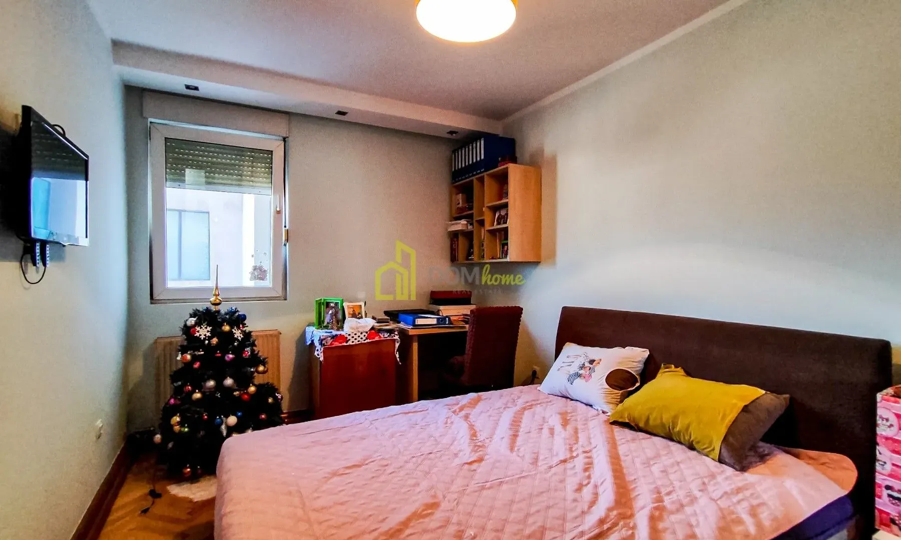 Prodaja, trosoban stan, 95m², Centar, Podgorica