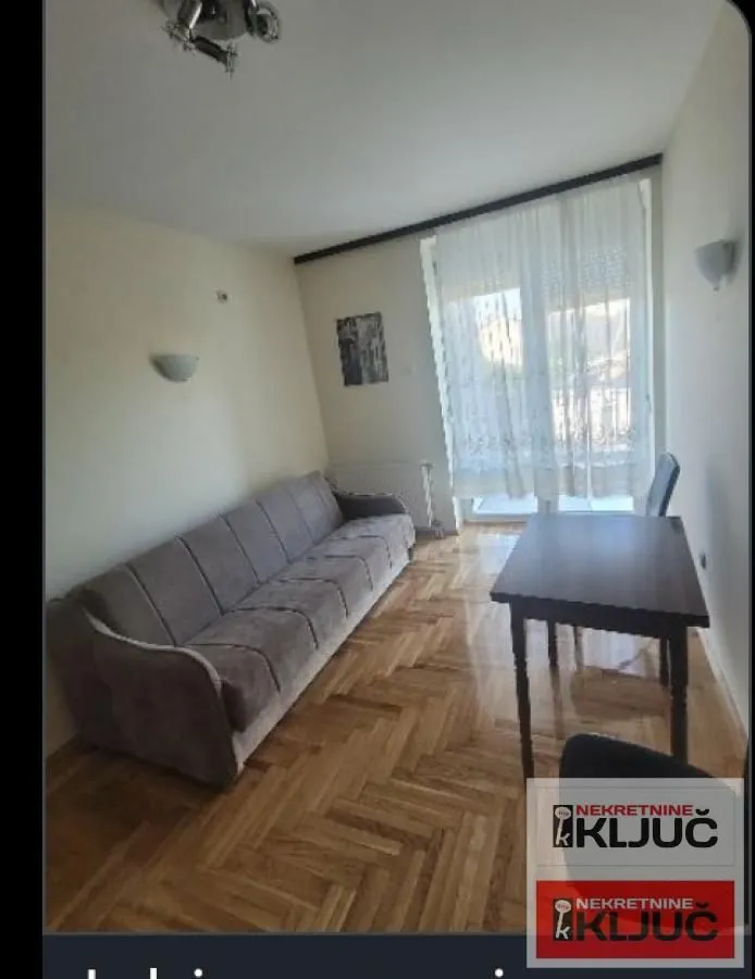 Izdavanje, garsonjera, 25m², Nova Detelinara, Novi Sad Sve Podlokacije