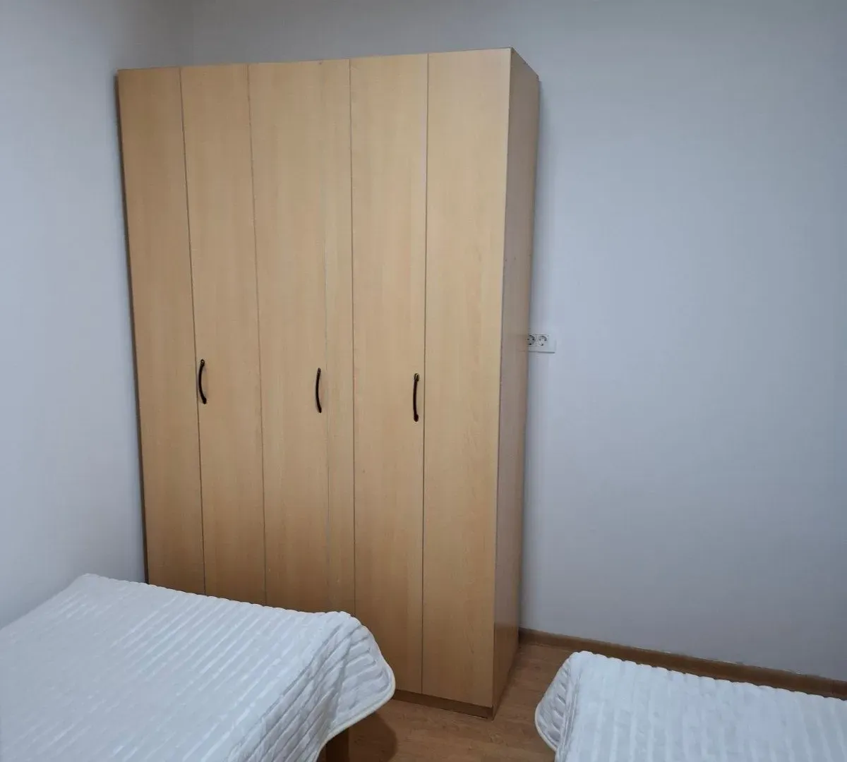 Izdavanje, dvosoban stan, 50m², Masline, Podgorica