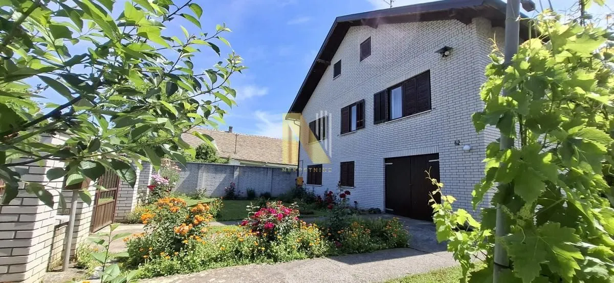 Prodaja, kuća, 165m², Bački Brestovac, Odžaci