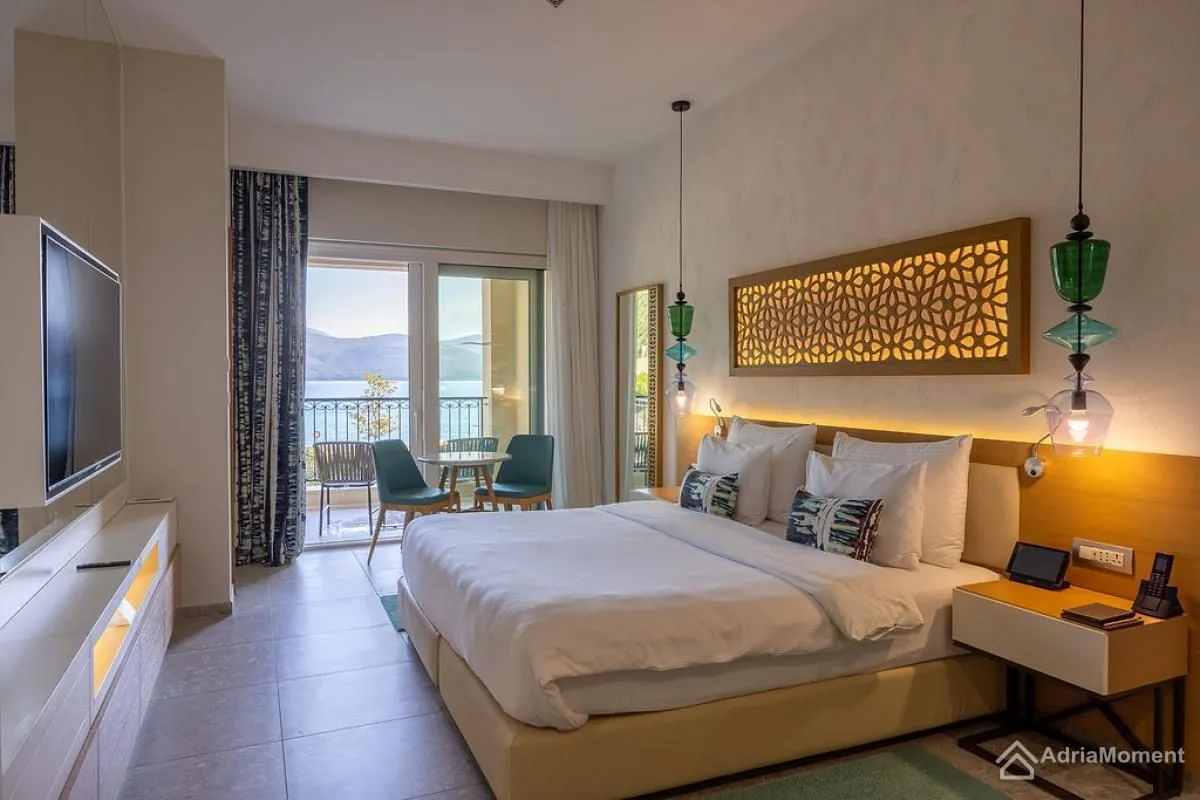 Prodaja, garsonjera, 45m², Luštica Bay, Tivat