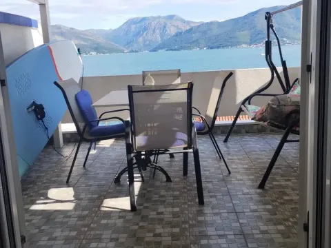 Prodaja, dvosoban stan, 55m², Centar, Tivat - image 3