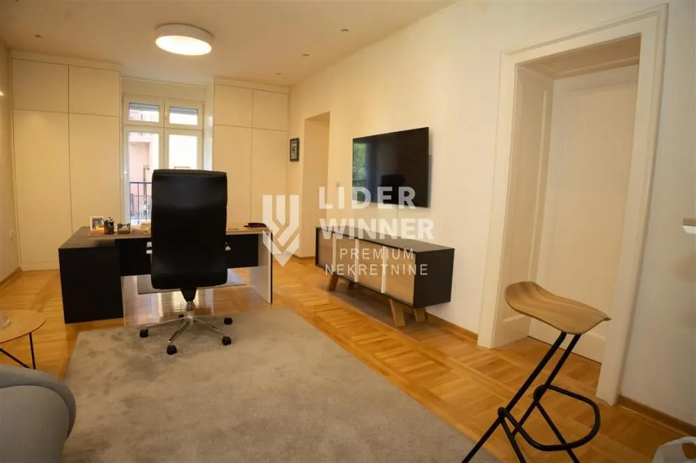 Prodaja, jednosoban stan, 48m², Bajlonijeva Pijaca, Beograd