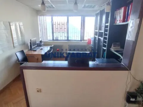 Izdavanje, poslovni prostor, 80m², Banovo Brdo, Beograd - image 7