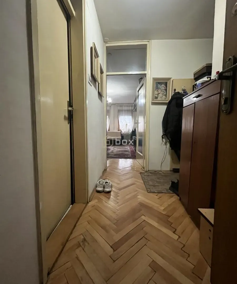 Prodaja, trosoban stan, 77m², Medijana, Niš