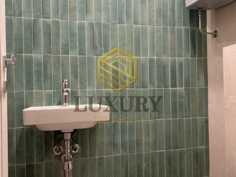 Rent, two bedroom apartment, 108m², Central Point, Podgorica - image 4