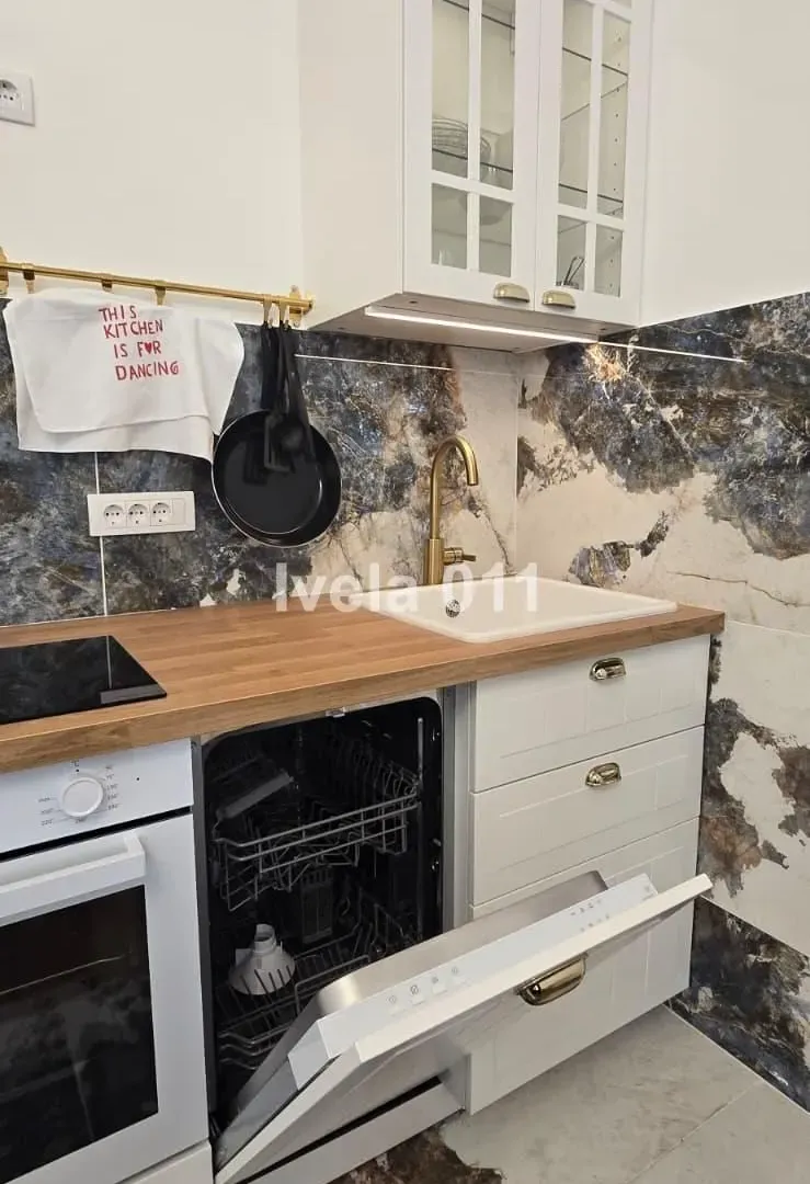 Prodaja, jednosoban stan, 36m², Savski Trg, Beograd
