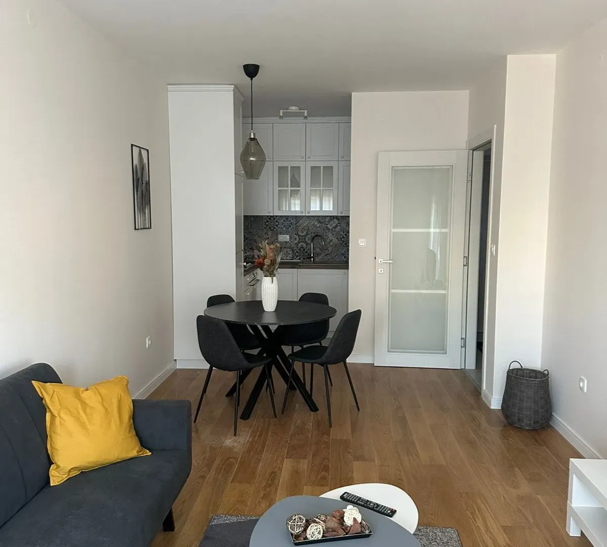 Rent, one bedroom apartment, 48m², Central Point, Podgorica