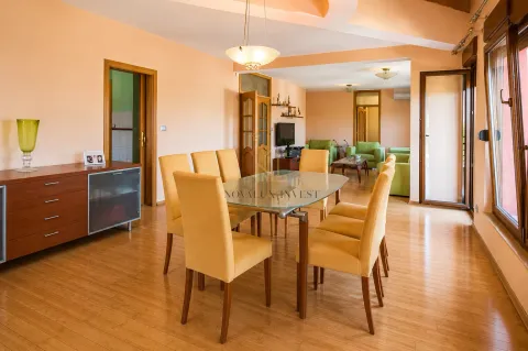 Prodaja, trosoban stan, 200m², Preko Morače, Podgorica - image 4