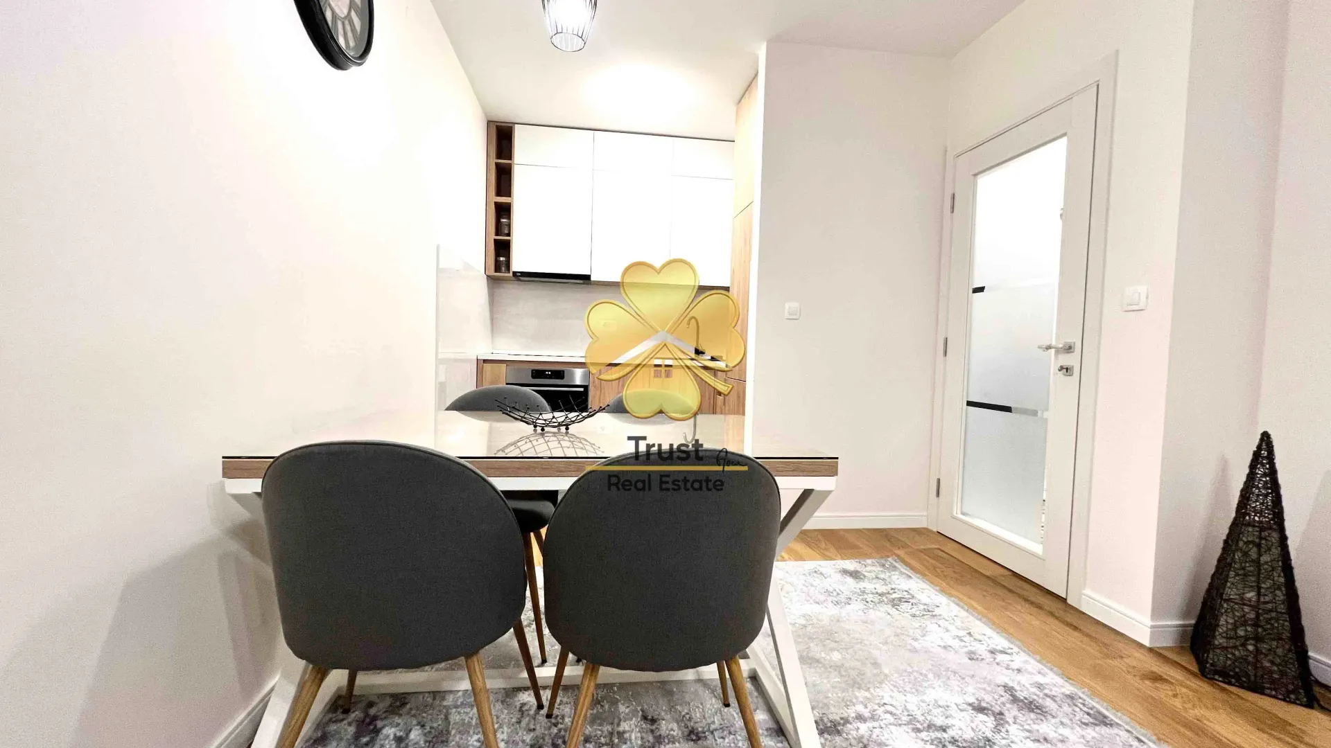 Rent, one bedroom apartment, 47m², Central Point, Podgorica
