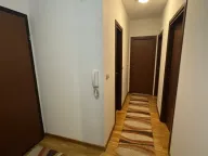 Izdavanje, dvosoban stan, 74m², City Kvart, Podgorica - image 8