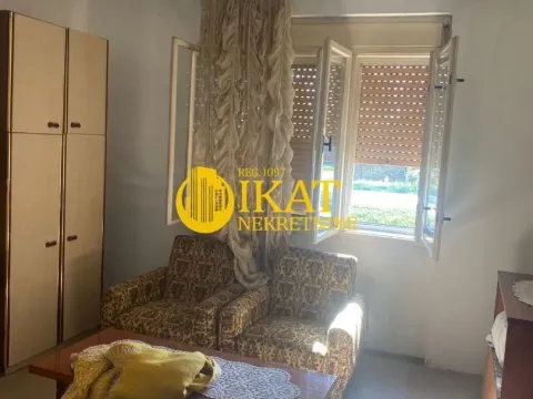 Prodaja, kuća, 108m², Titel, Novi Sad - image 2