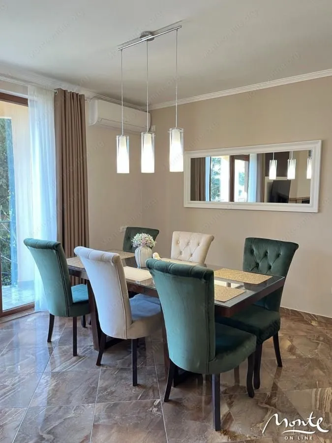 Sale, house, 200m², Bar, Crna Gora