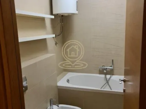 Izdavanje, trosoban stan, 83m², Vračar Hram, Vračar Sve Podlokacije - image 12