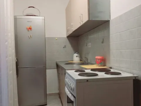 Rent, two bedroom apartment, 45m², Kalimanj, Tivat - image 4