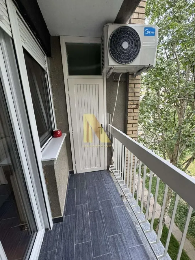 Izdavanje, dvosoban stan, 65m², Liman 3, Novi Sad Sve Podlokacije