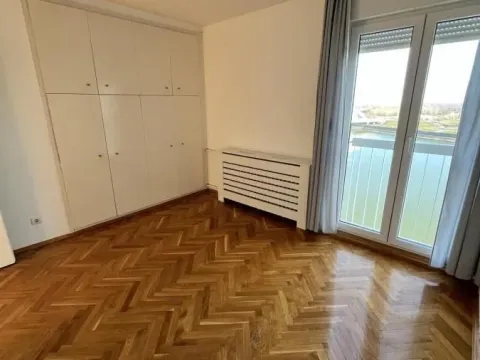 Izdavanje, trosoban stan, 73m², Kej, Novi Sad Sve Podlokacije - image 7