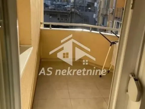 Izdavanje, stan, 100m², Savski Venac, Beograd - image 13