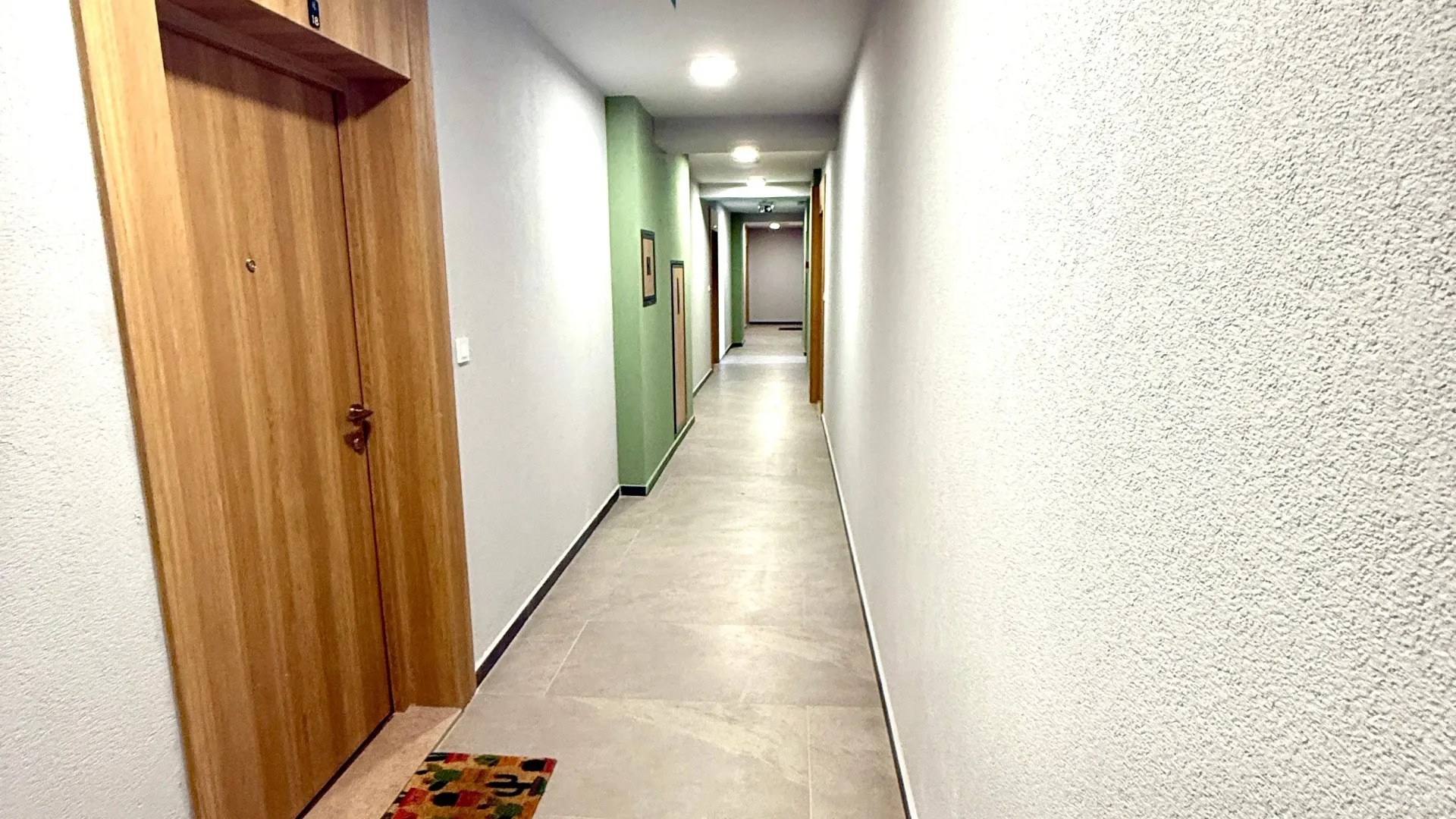 Prodaja, jednosoban stan, 56m², Tološi, Podgorica