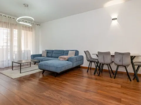 Rent, two bedroom apartment, 74m², Podgorica, Crna Gora - image 4