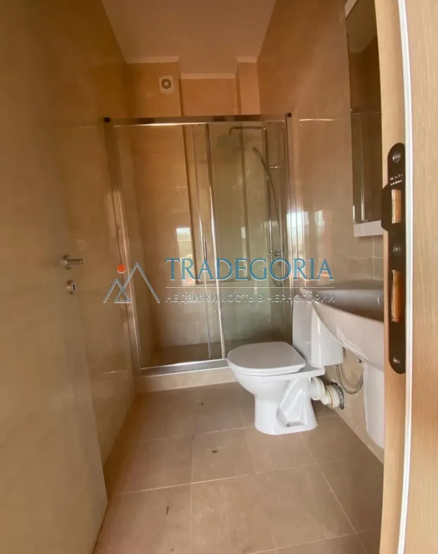 Prodaja, trosoban stan, 227m², Dobra Voda, Bar