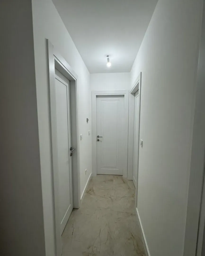Izdavanje, dvosoban stan, 64m², Kruševac, Podgorica