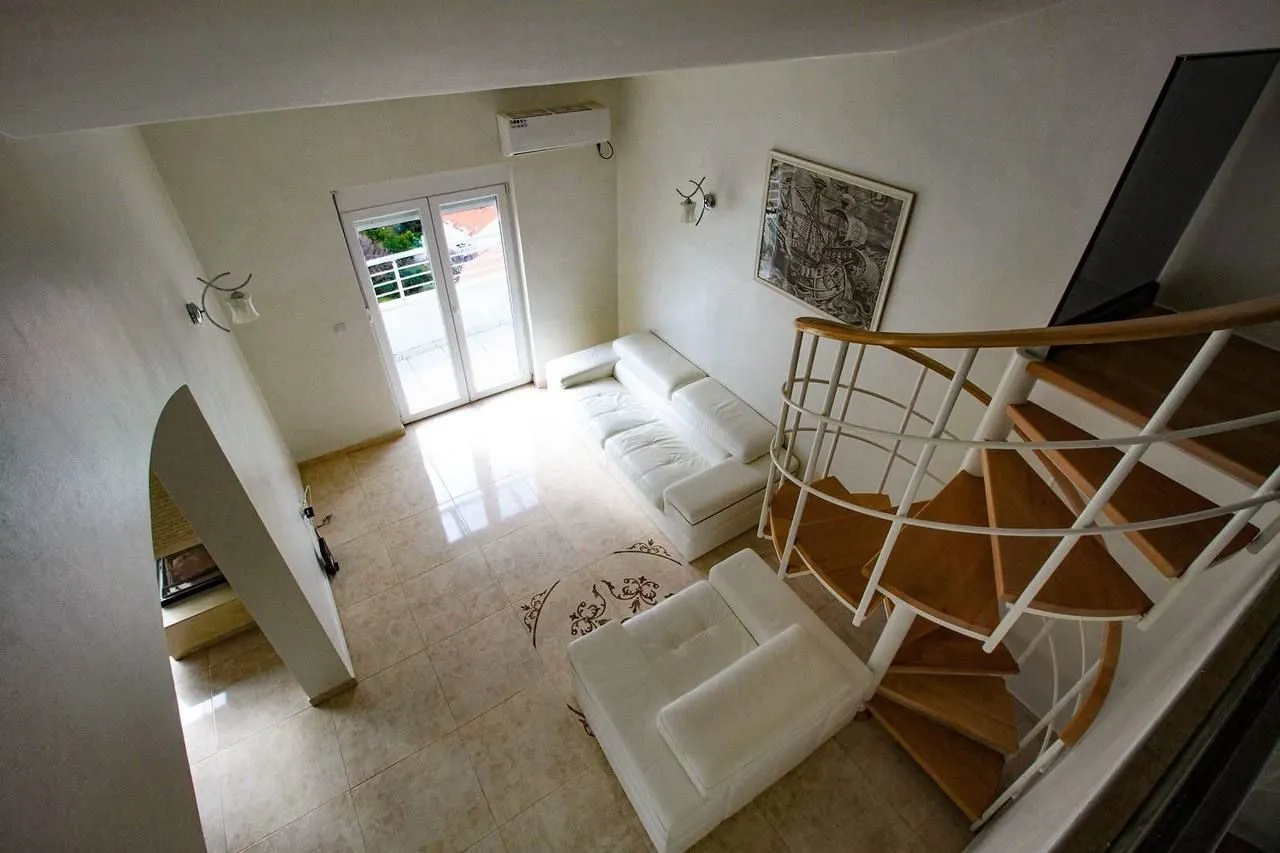 Prodaja, trosoban stan, 112m², Topla, Herceg Novi