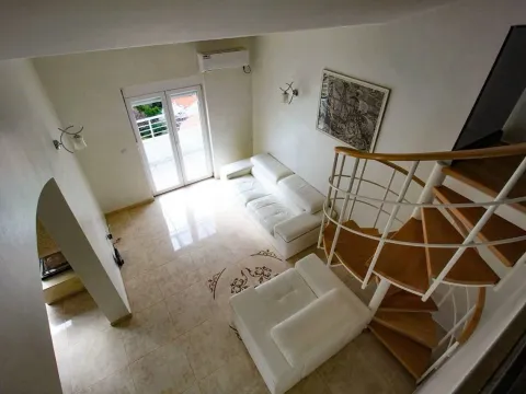 Prodaja, trosoban stan, 112m², Topla, Herceg Novi - image 13