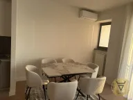 Izdavanje, četvorosoban stan, 82m², Savski Venac, Beograd - image 4