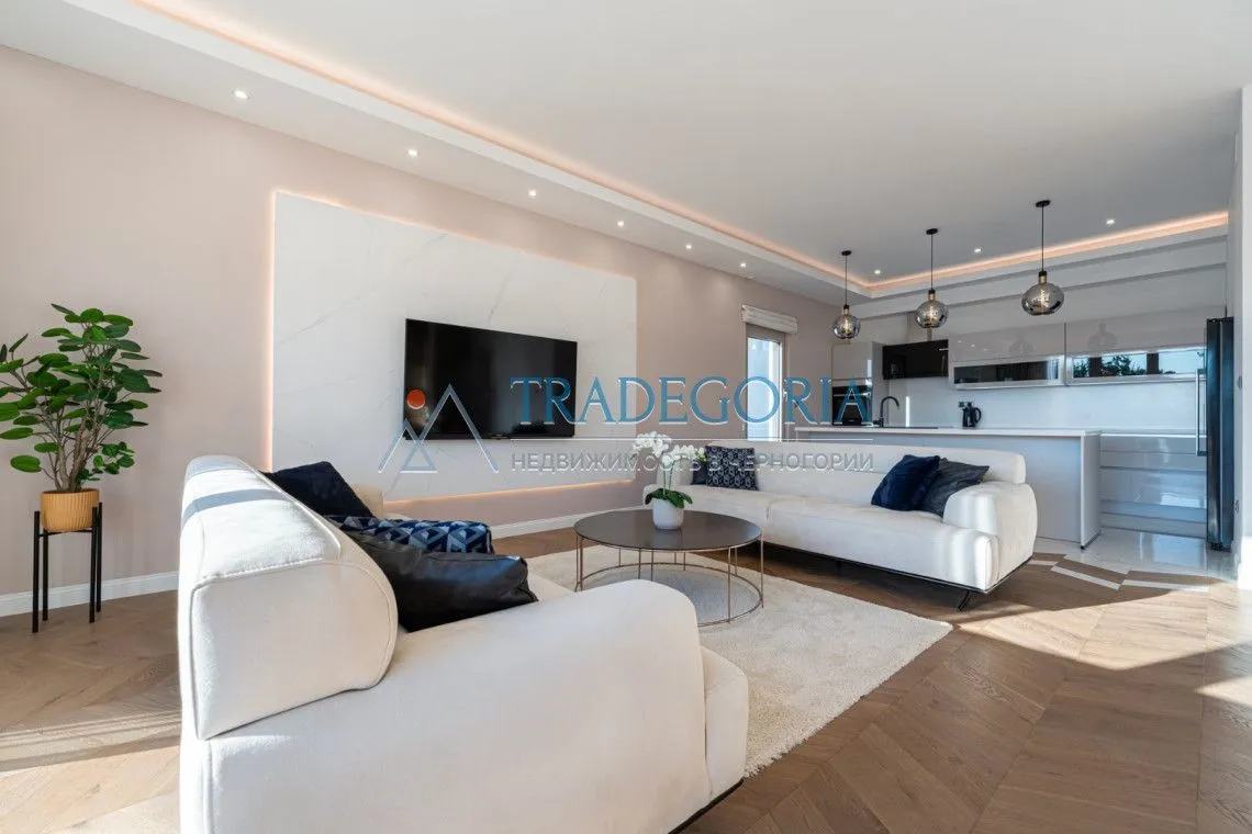 Prodaja, kuća, 290m², Krimovica, Kotor