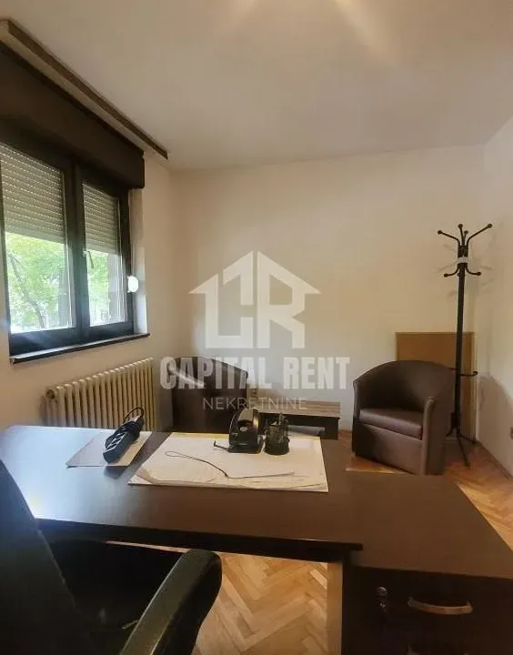 Izdavanje, poslovni prostor, 96m², Čukarica, Beograd