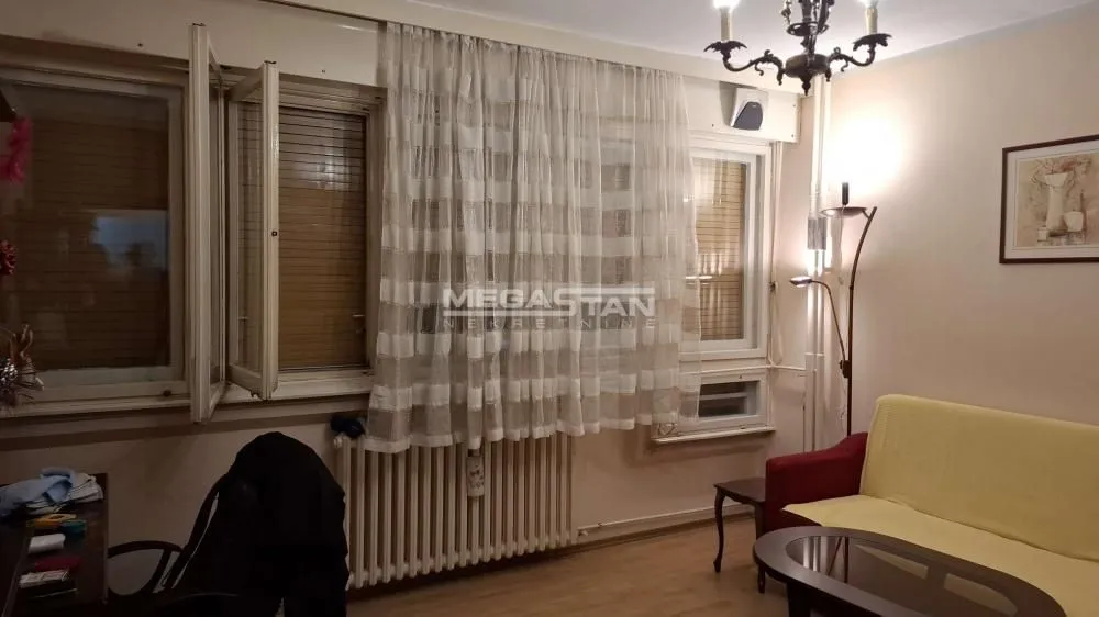 Sale, three bedroom apartment, 95m², Novi Beograd Blok 70, Novi Beograd Sve Podlokacije